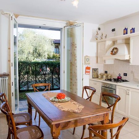 Appartamento Con Giardino E Parcheggio Privato Bellagio Exteriör bild